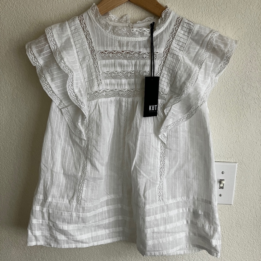 Flutter sleeve summer flowy top, S, KUT, New